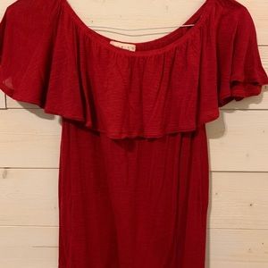 Gorgeous, flowy off the shoulder Top